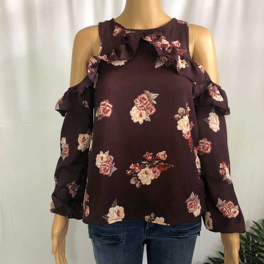 Boutique cold shoulder ruffle fall floral top Sz S